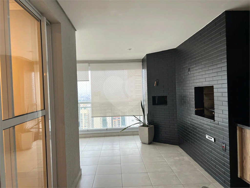 Apartamento 4 suítes, 3 vagas, ótima localização ,Linda vista para o Campo de Marte -Alto Padrão