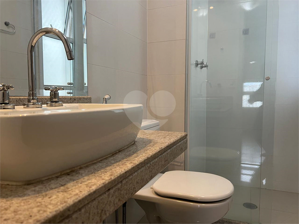 Apartamento 4 suítes, 3 vagas, ótima localização ,Linda vista para o Campo de Marte -Alto Padrão