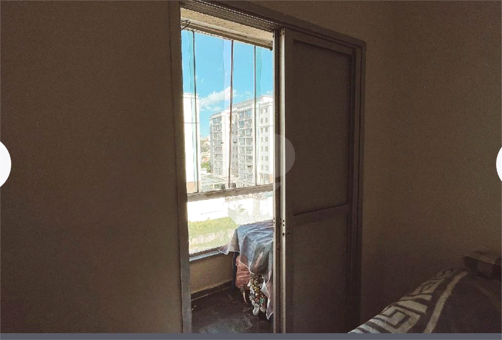 APARTAMENTO em SANTANA