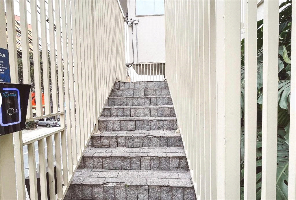 APARTAMENTO em SANTANA