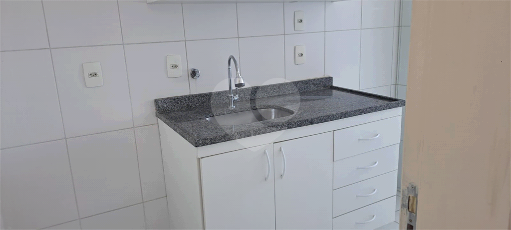 APARTAMENTO em LIMÃO