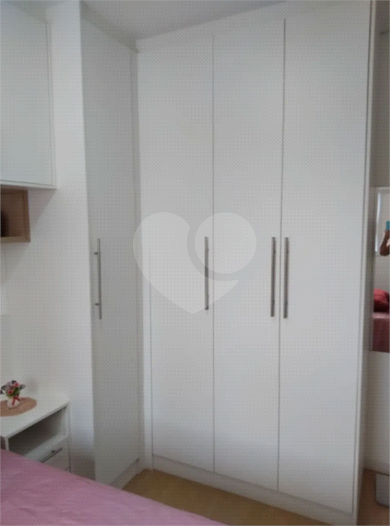 Apartamento mobiliado à venda na Zona Norte!