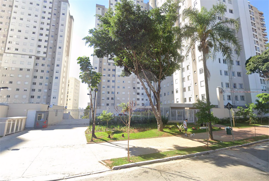 Apartamento mobiliado à venda na Zona Norte!