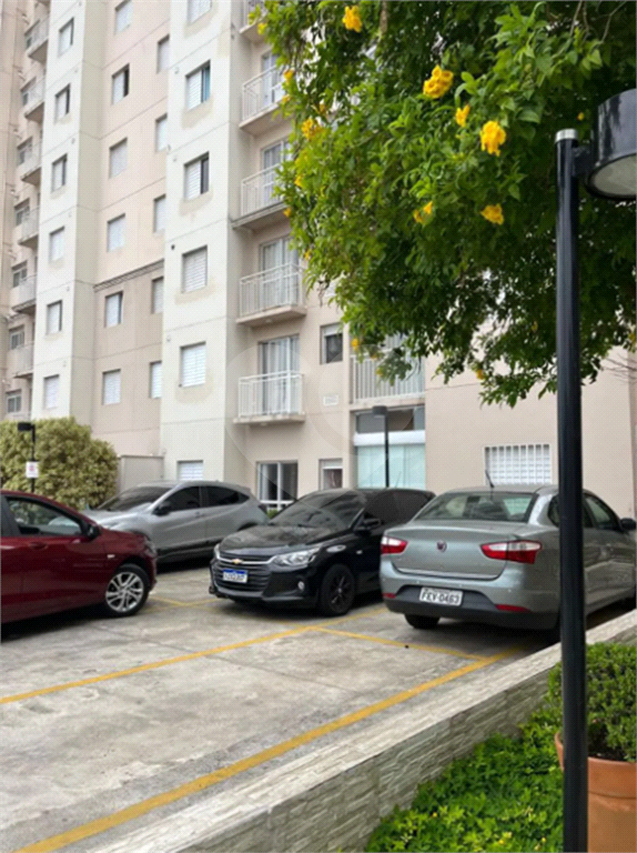 Apto Lauzane Horto
Apartamento à Venda na Av. Parada Pinto!