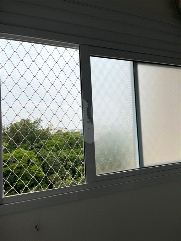 Apto Lauzane Horto
Apartamento à Venda na Av. Parada Pinto!