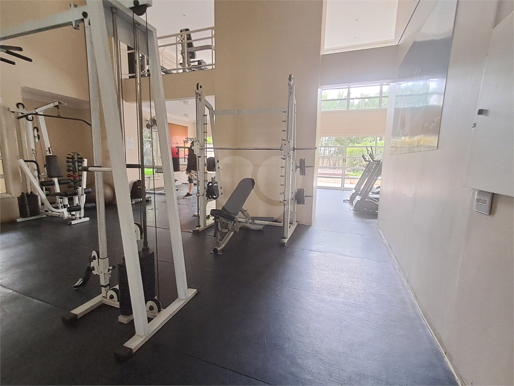 Duplex de 54m² reformado sala de estar com varanda 1 quarto com arcondicionado e 1 vaga de garagem Perdizes