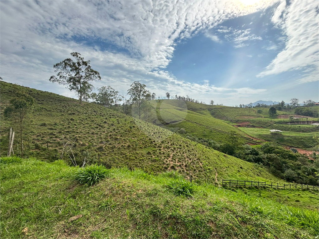 TERRENO em RIO ACIMA