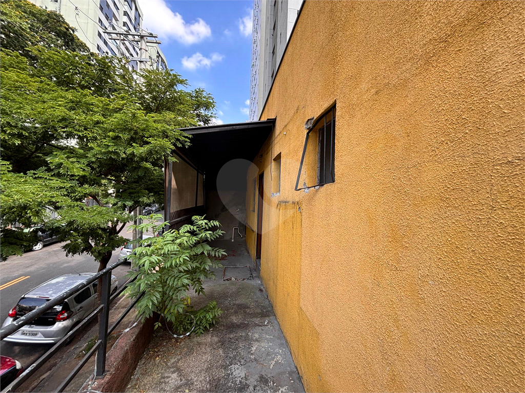 TERRENO NA ACLIMAÇÃO