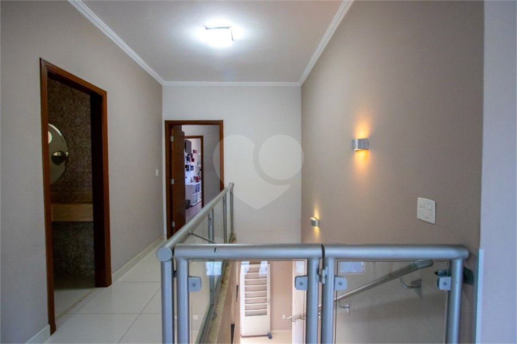 Casa de Condomínio à venda | 1.000 m² | 4 dormitórios (3 suítes) | 3 vagas em Monte Alegre do Sul!   