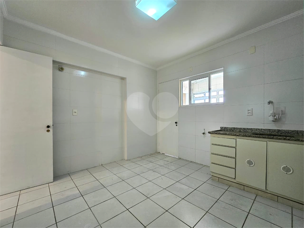 Apartamento - Venda - Metrô Saúde