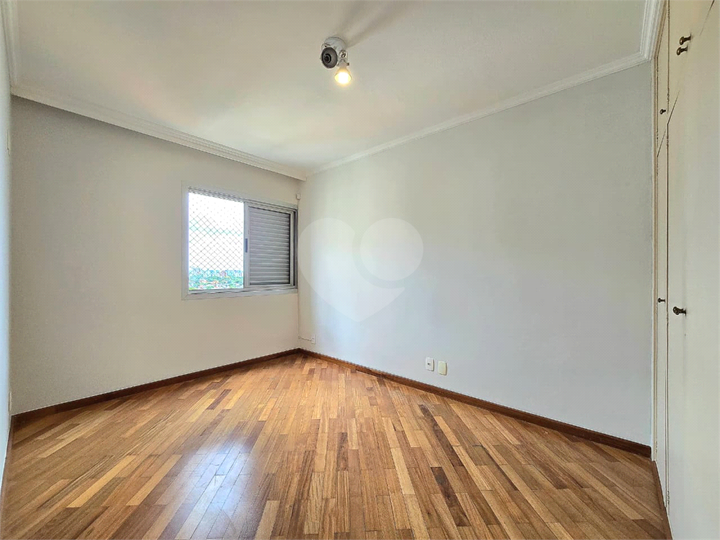 Apartamento - Venda - Metrô Saúde