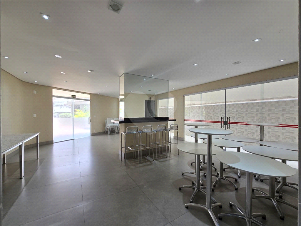 Apartamento - Venda - Metrô Saúde