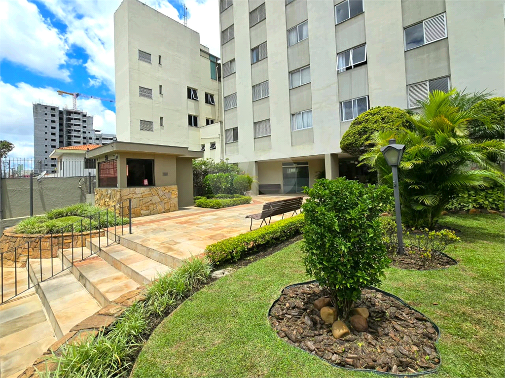 Apartamento - Venda - Metrô Saúde