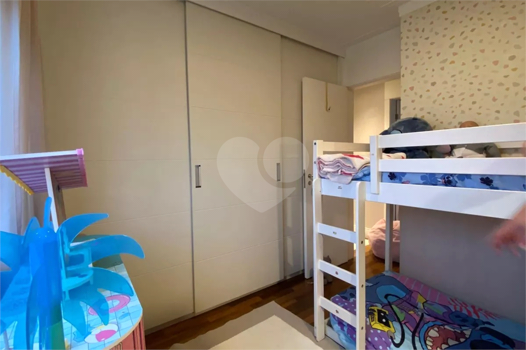 Apartamento 3 dormitórios,  sendo 1 suíte e 2 vagas de garagem Pompeia 
