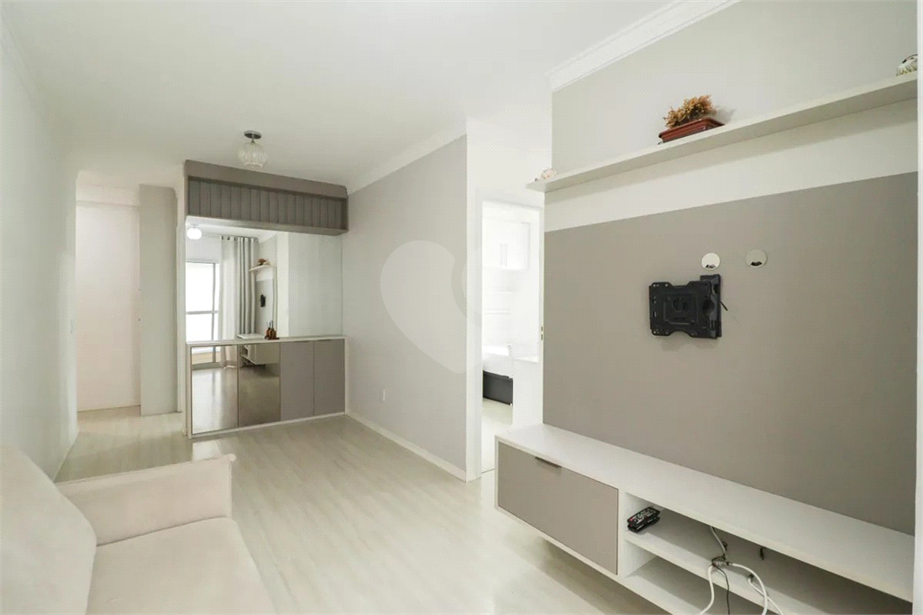 Apartamento - 53m² com 2 dormitorios e 2 vagas a Venda por 600.000,00