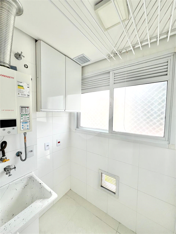 Apartamento - 53m² com 2 dormitorios e 2 vagas a Venda por 600.000,00