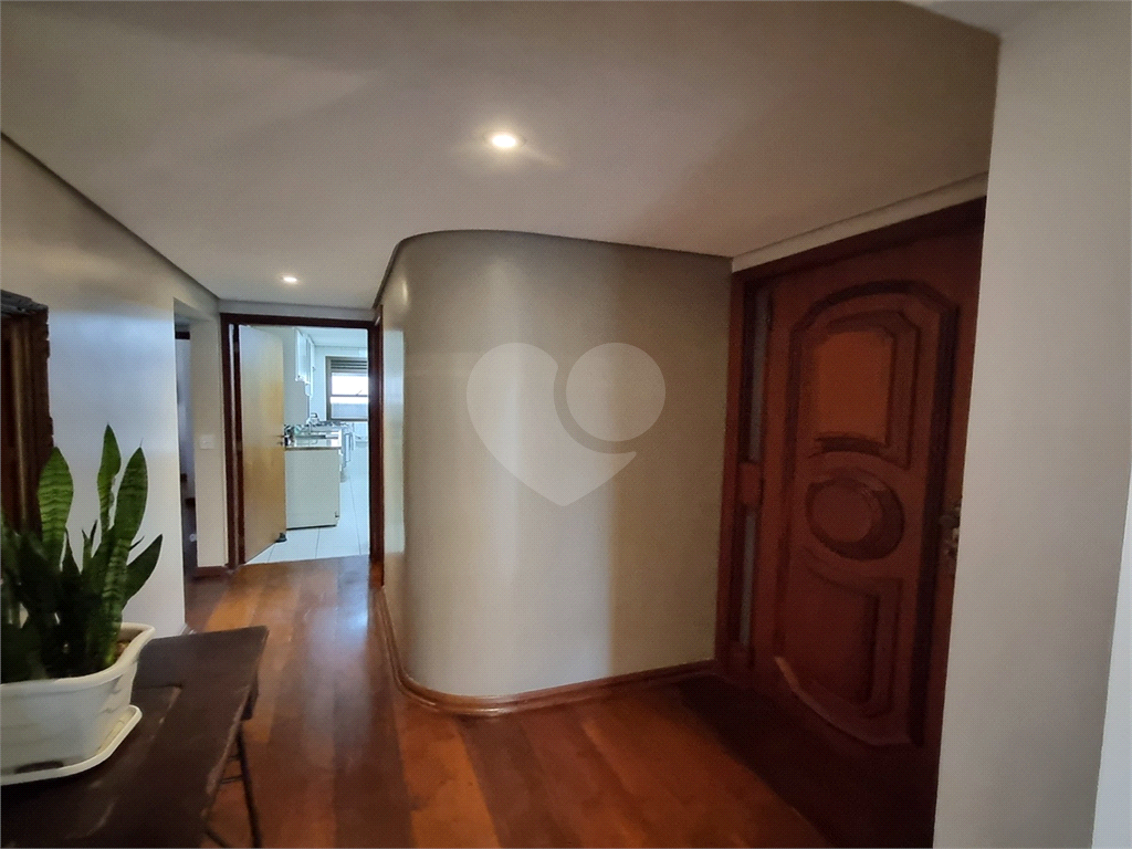 apartamento com 3 quartos e 3 vagas na Voluntarios da Patria