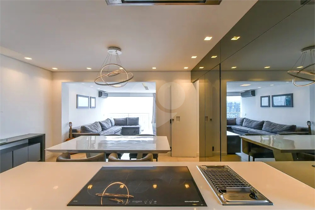 APARTAMENTO À VENDA NA VILA NOVA CONCEIÇÃO