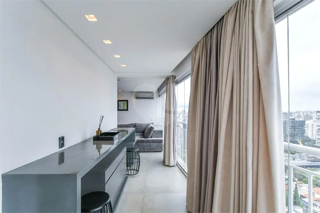 APARTAMENTO À VENDA NA VILA NOVA CONCEIÇÃO