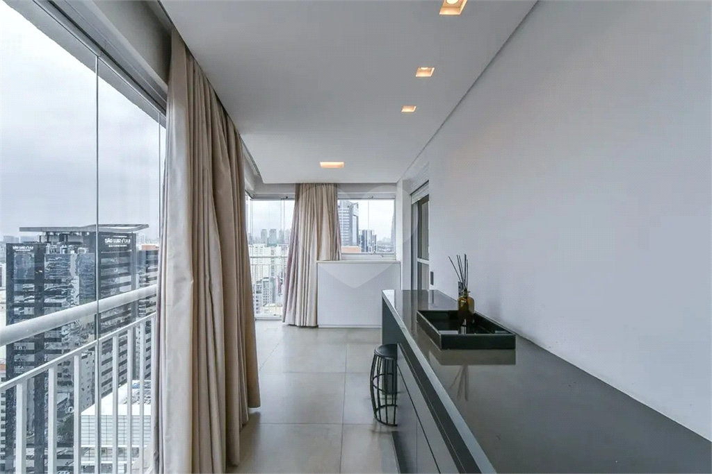 APARTAMENTO À VENDA NA VILA NOVA CONCEIÇÃO