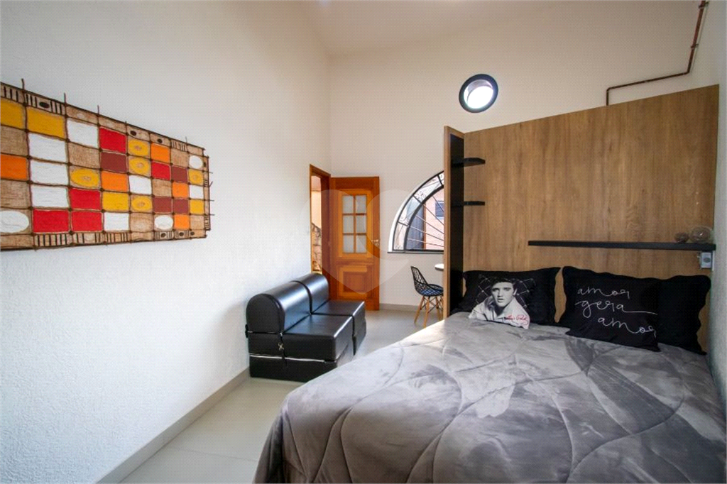 Casa alto padrão à venda | 1.490 m² | 4 suítes | 20 vagas em Serra Negra/SP!