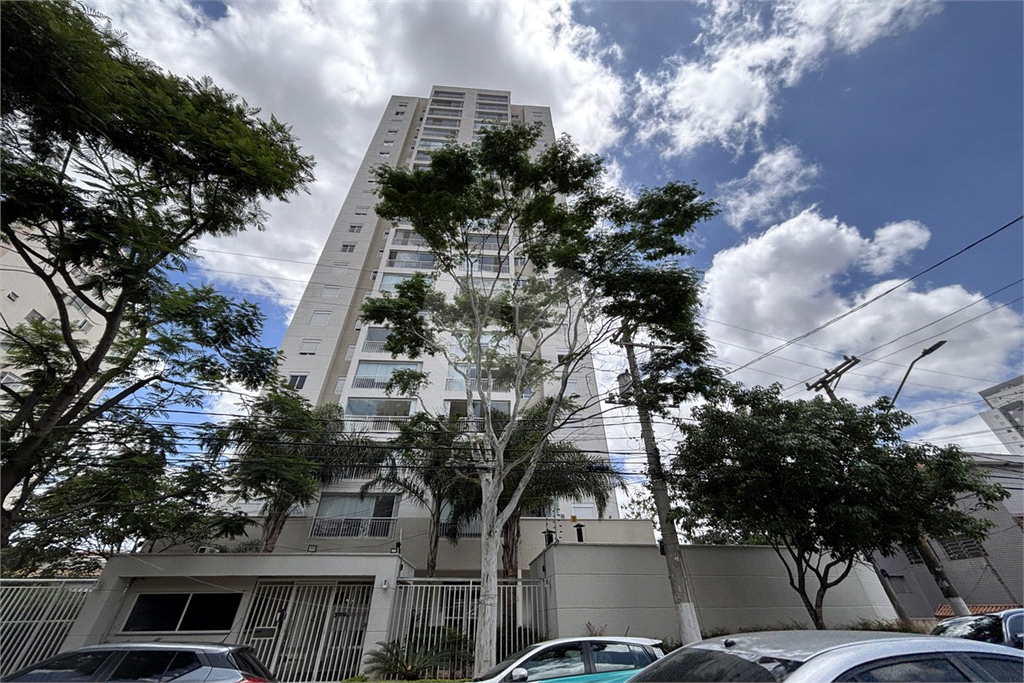 Apartamento em Santana, 2 dormitórios e 2 vagas com deposito