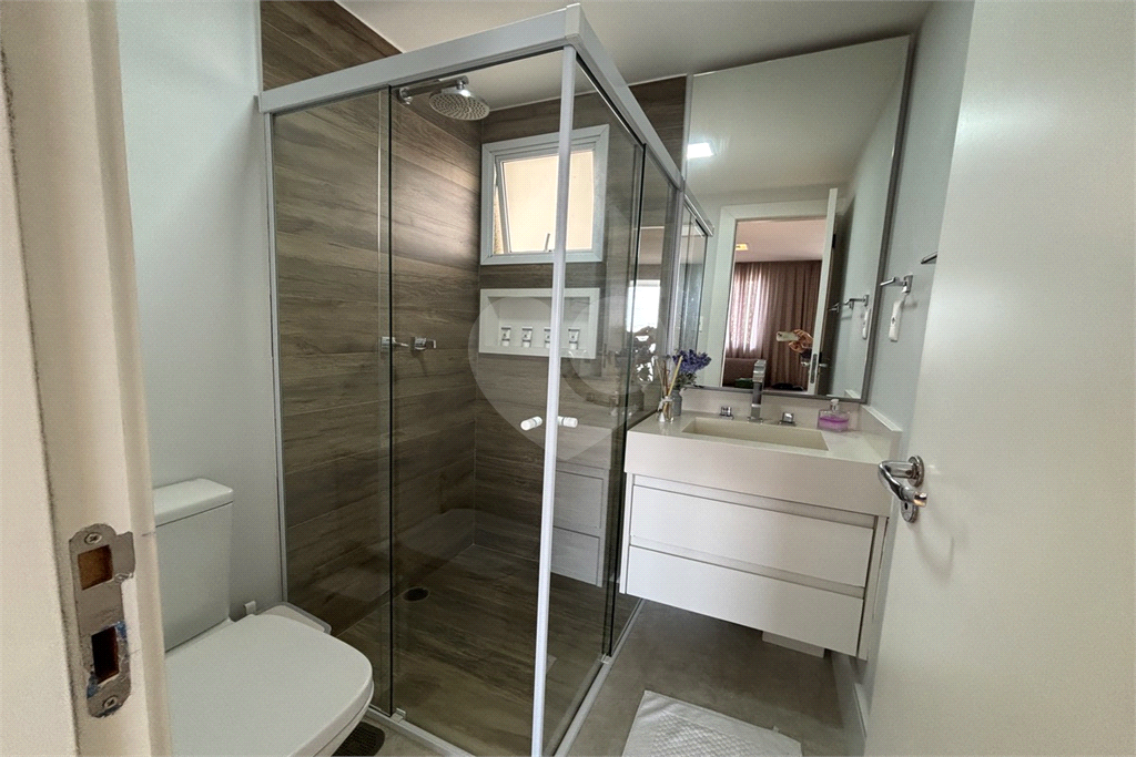 Apartamento em Santana, 2 dormitórios e 2 vagas com deposito