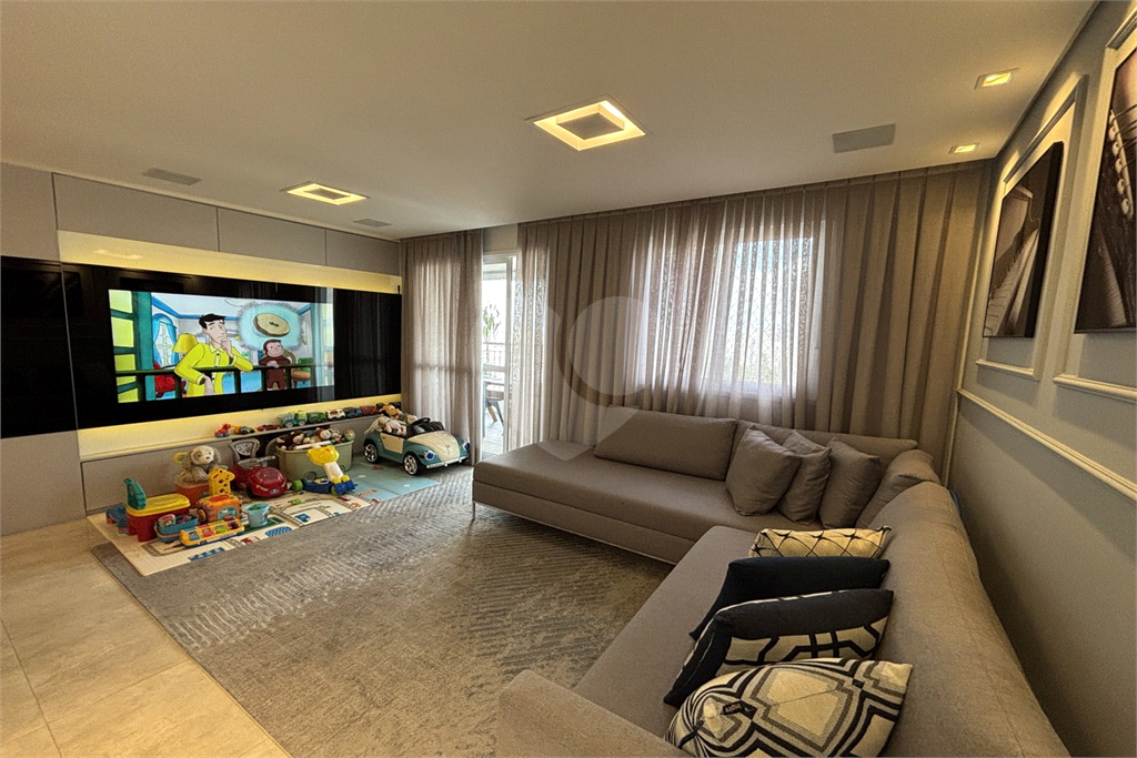 Apartamento em Santana, 2 dormitórios e 2 vagas com deposito