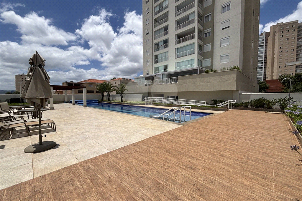 Apartamento em Santana, 2 dormitórios e 2 vagas com deposito