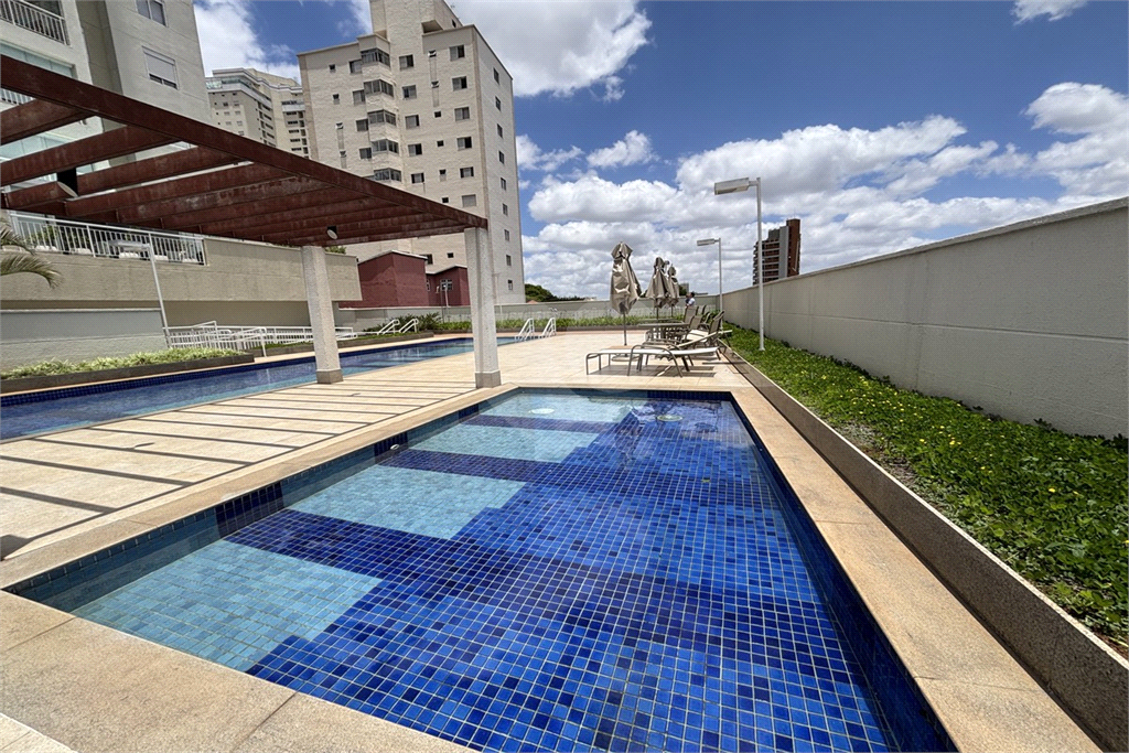 Apartamento em Santana, 2 dormitórios e 2 vagas com deposito