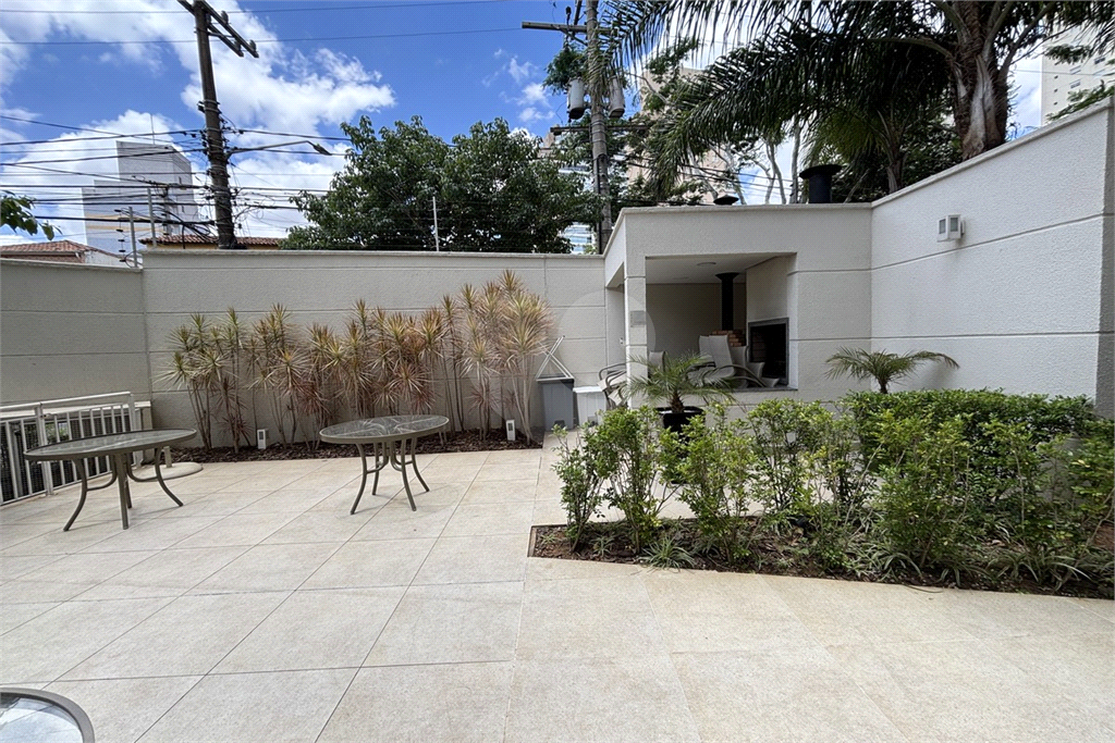 Apartamento em Santana, 2 dormitórios e 2 vagas com deposito