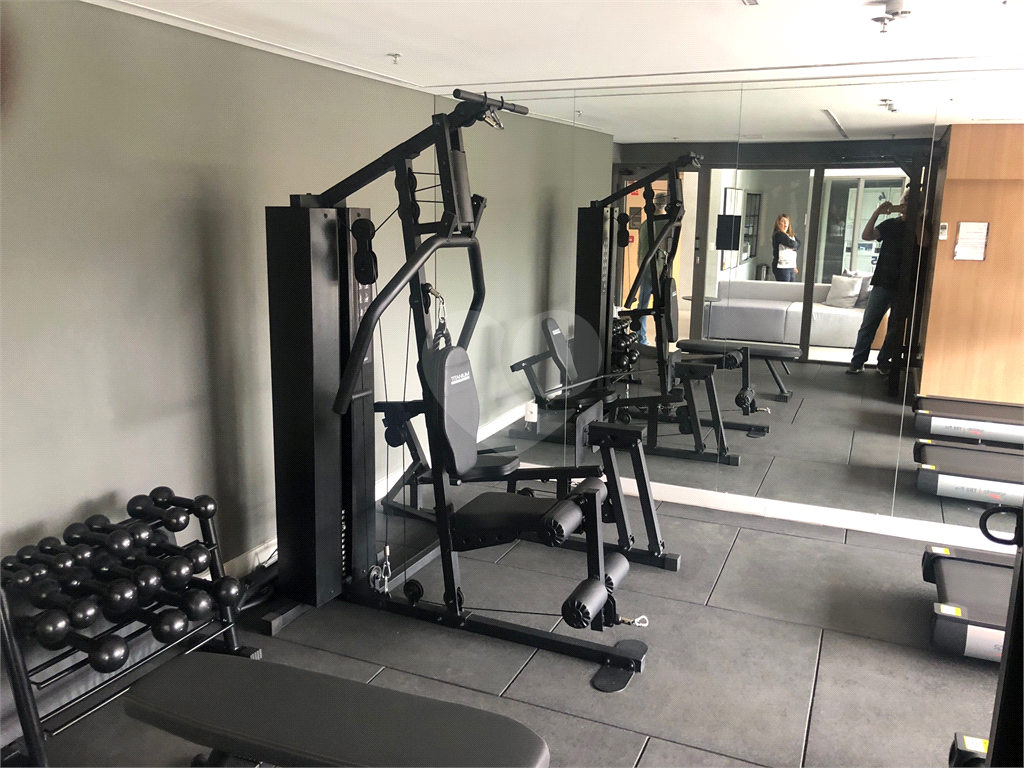 STUDIO MOBILIADO Á VENDA OU LOCAÇÃO CH[ACARA SANTO ANTÕNIO