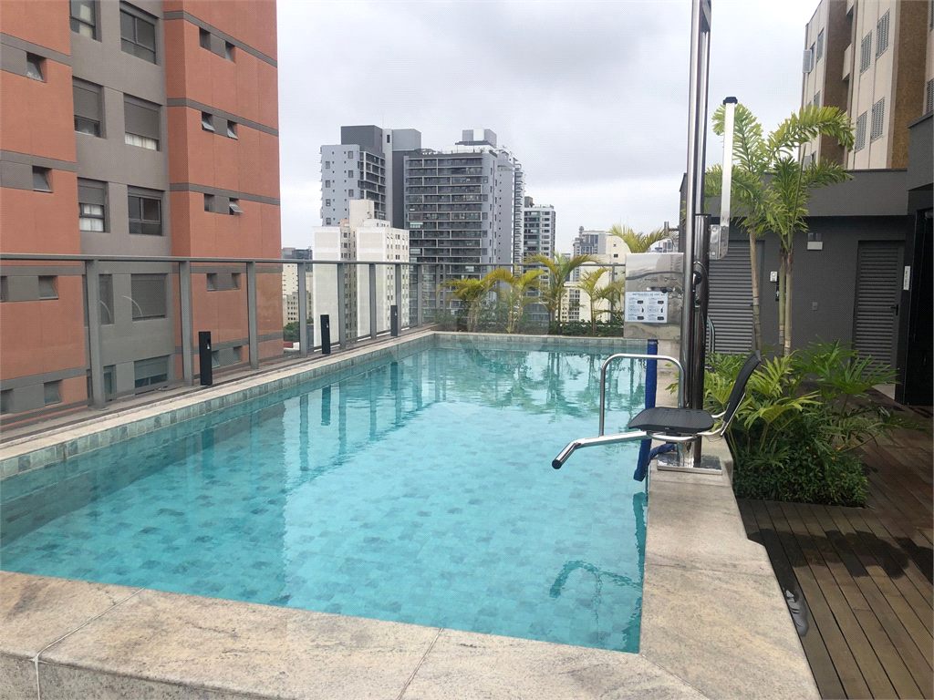 STUDIO MOBILIADO Á VENDA OU LOCAÇÃO CH[ACARA SANTO ANTÕNIO