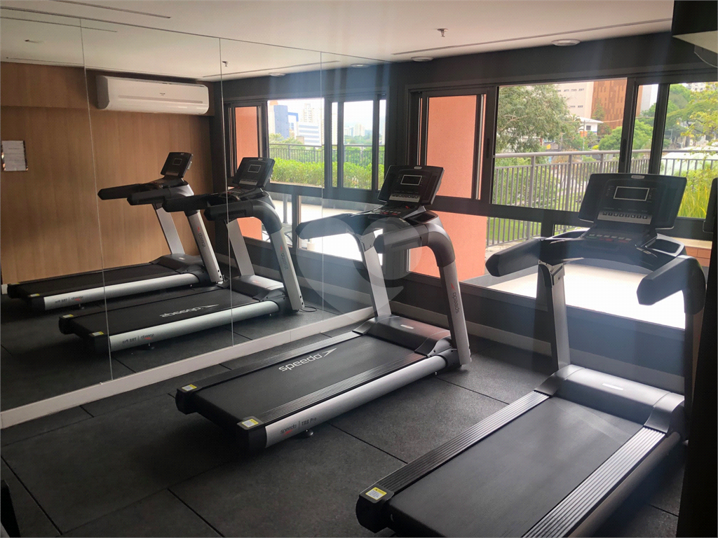 STUDIO MOBILIADO Á VENDA OU LOCAÇÃO CH[ACARA SANTO ANTÕNIO