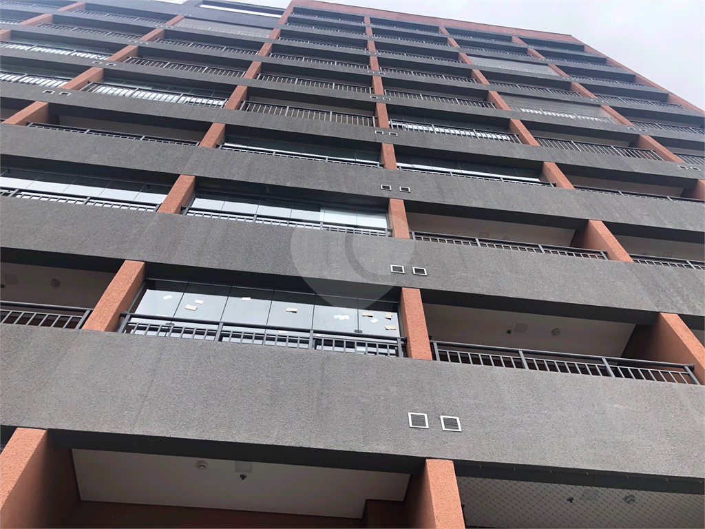 STUDIO MOBILIADO Á VENDA OU LOCAÇÃO CH[ACARA SANTO ANTÕNIO