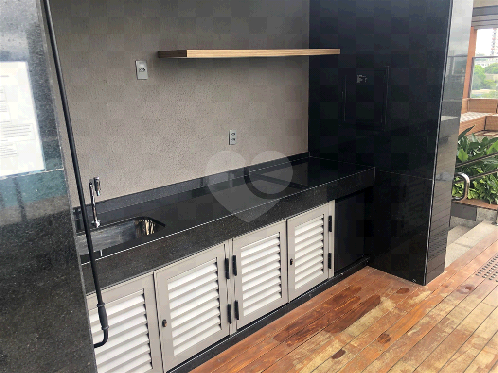 STUDIO MOBILIADO Á VENDA OU LOCAÇÃO CH[ACARA SANTO ANTÕNIO