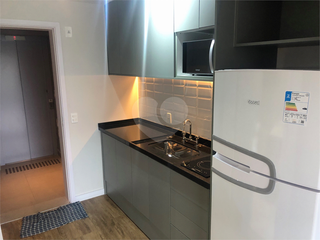 STUDIO MOBILIADO Á VENDA OU LOCAÇÃO CH[ACARA SANTO ANTÕNIO