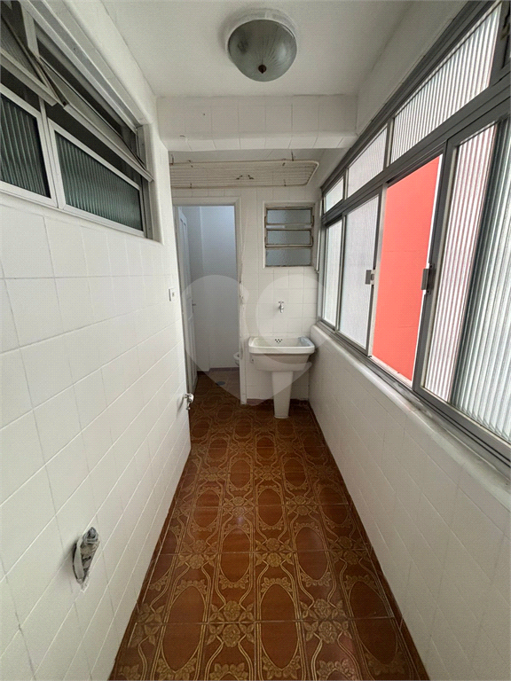 Apartamento iluminado e arejado em Pinheiros
