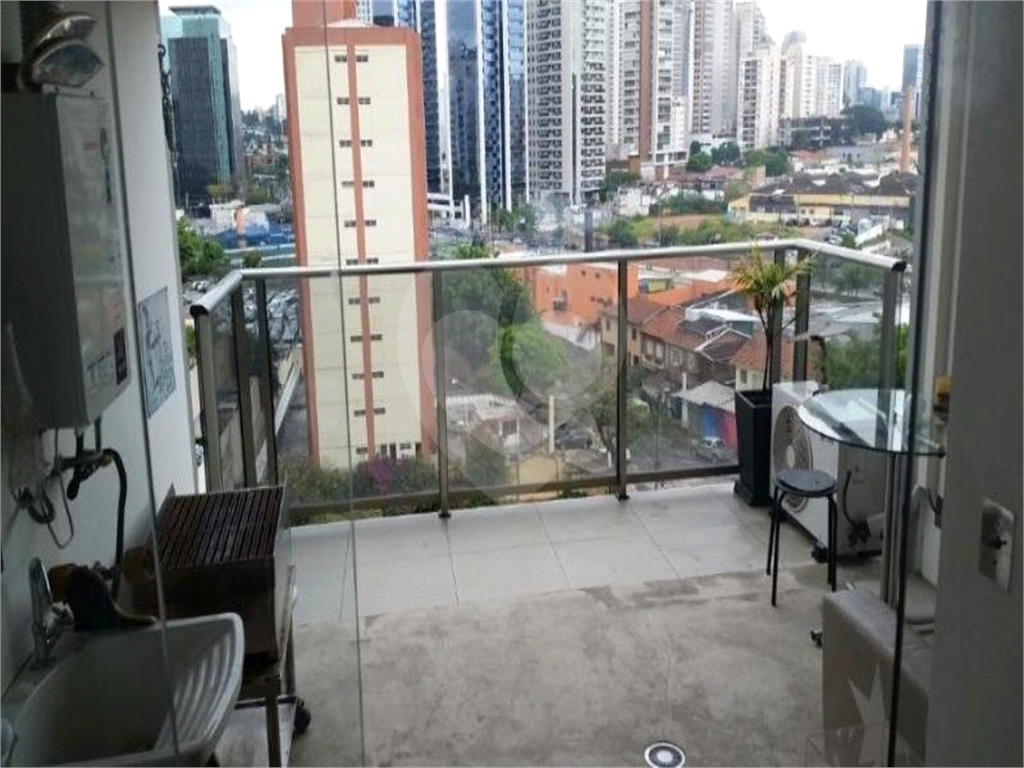 APARTAMENTO em BROOKLIN