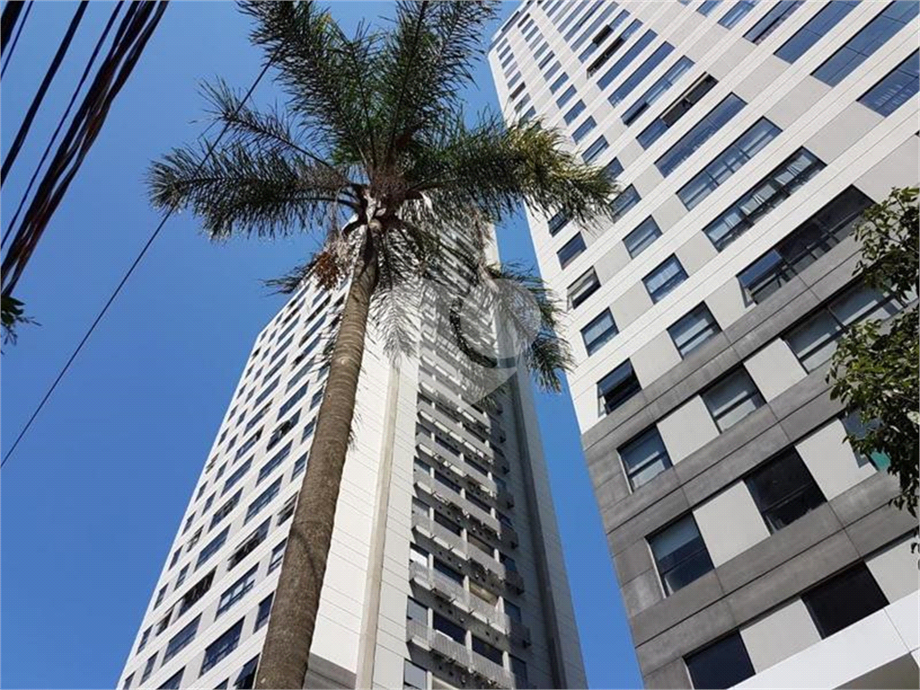 APARTAMENTO em BROOKLIN