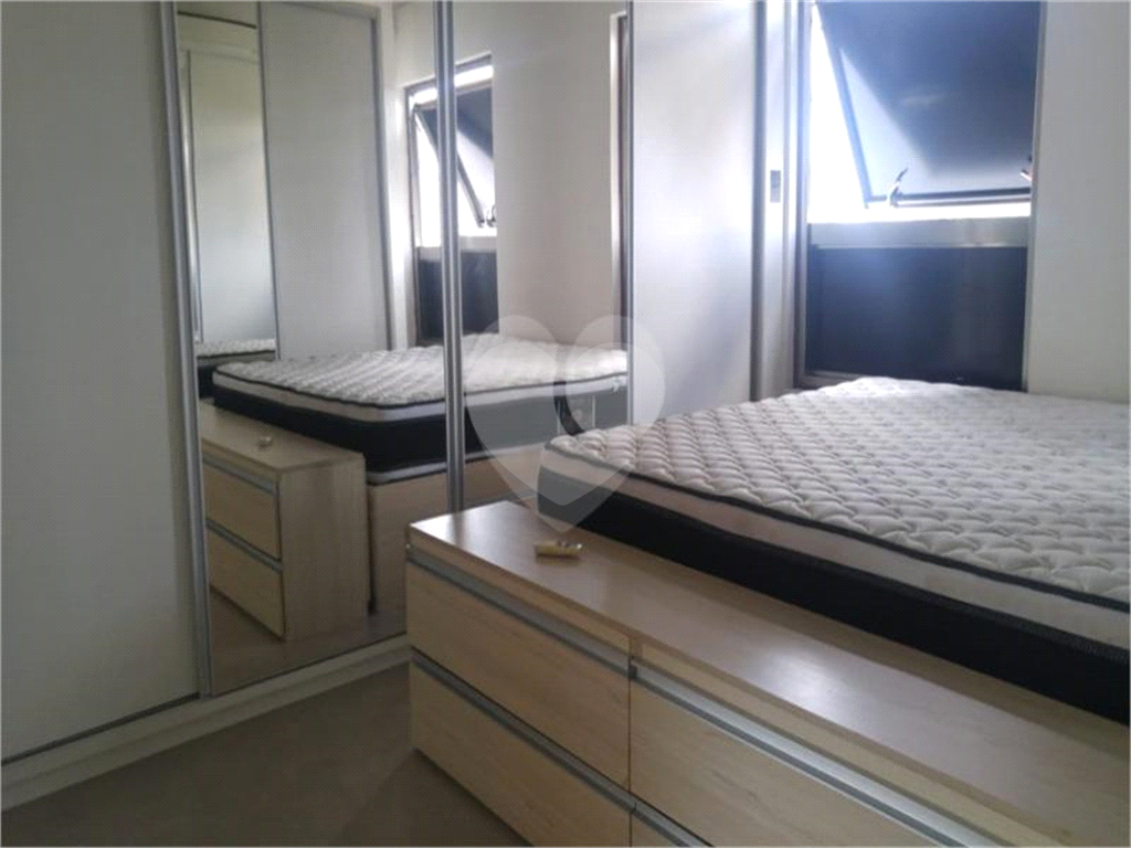 APARTAMENTO em BROOKLIN