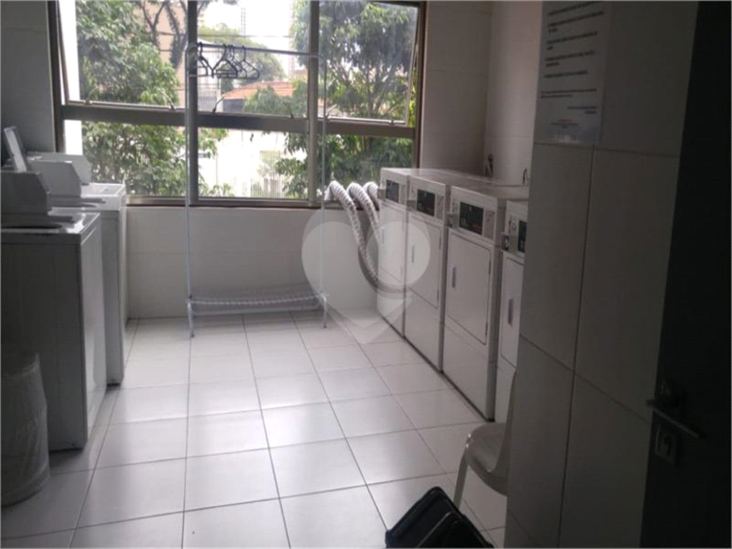 APARTAMENTO em BROOKLIN