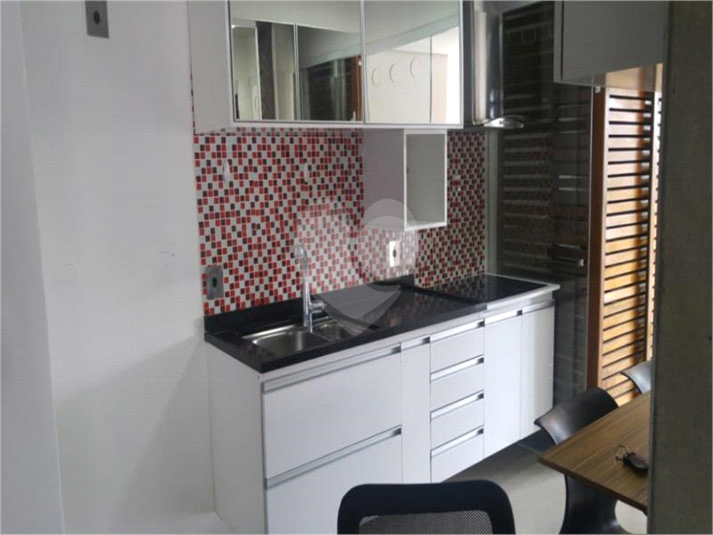 APARTAMENTO em BROOKLIN