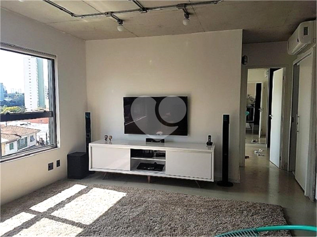 APARTAMENTO em BROOKLIN