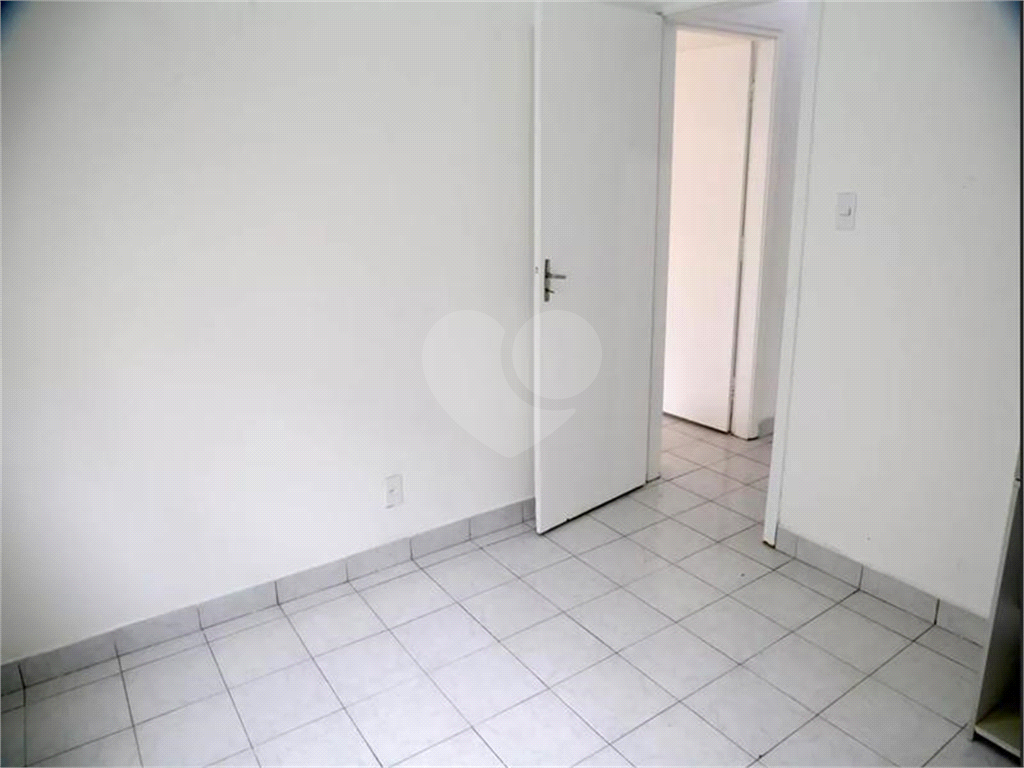 APARTAMENTO em SANTO AMARO