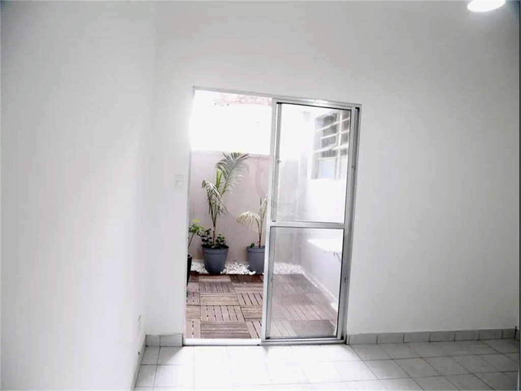 APARTAMENTO em SANTO AMARO