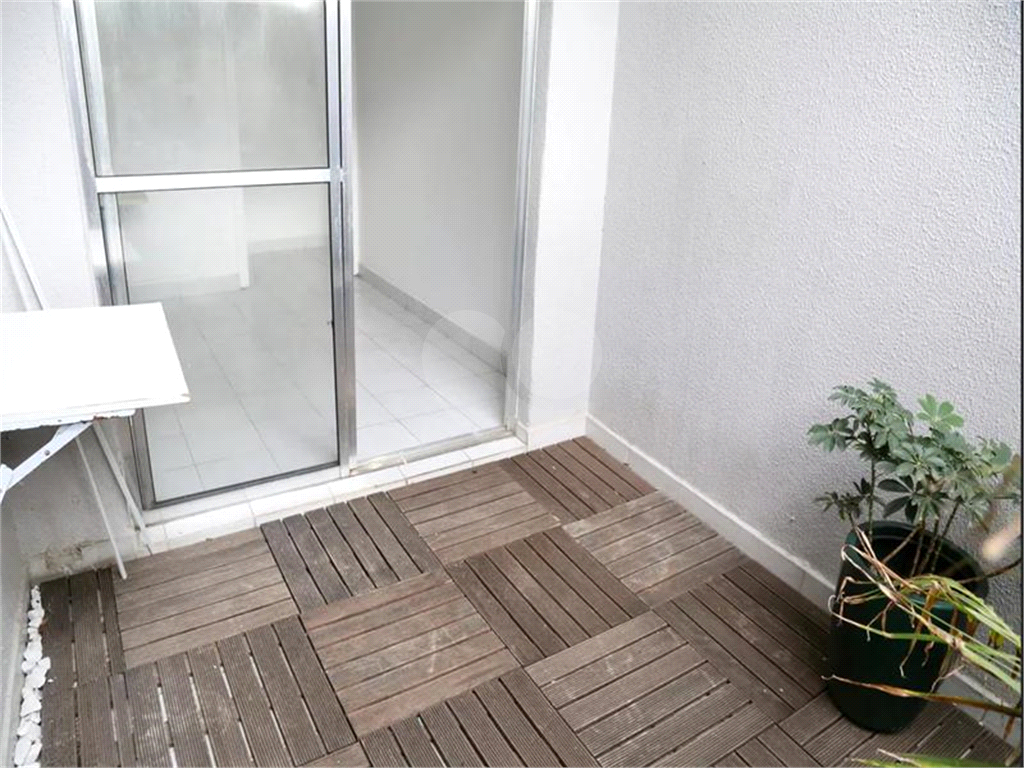 APARTAMENTO em SANTO AMARO