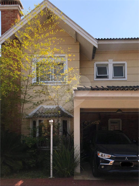 Condomínio para Venda - Chácara Santo Antônio