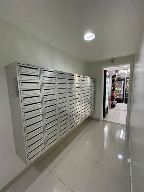 APARTAMENTO em MOEMA