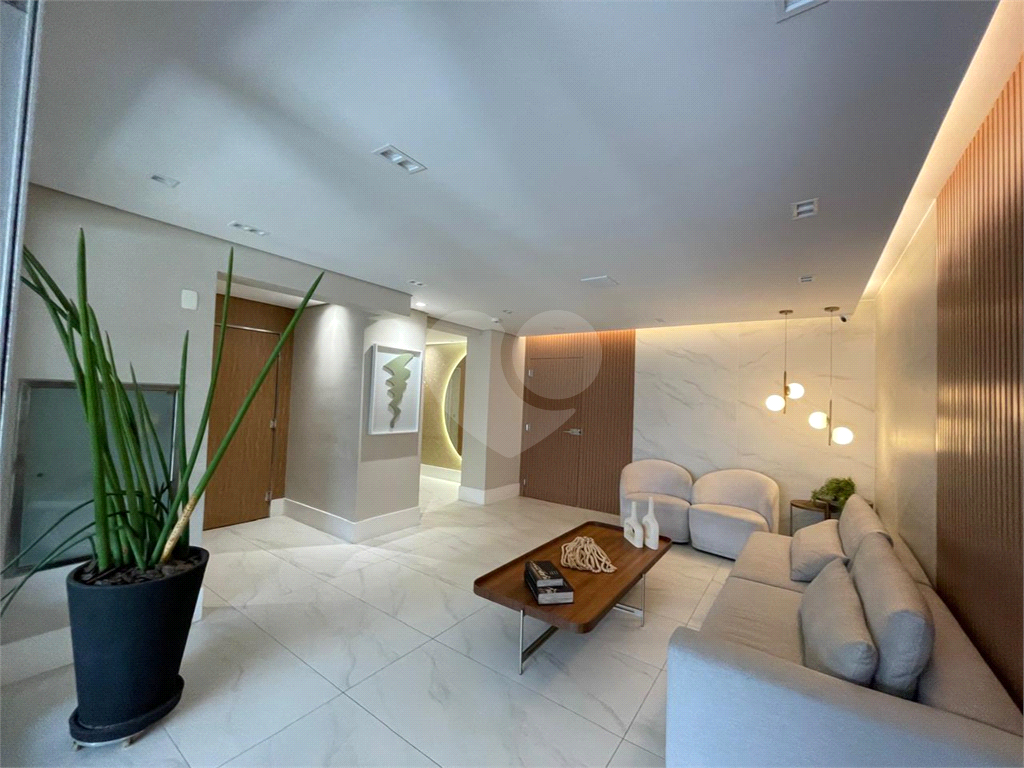 APARTAMENTO em MOEMA